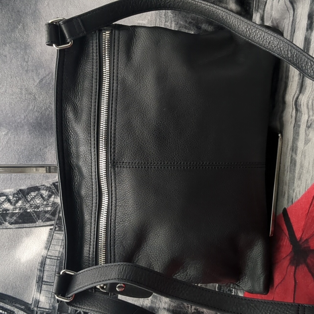 Margo Black Leather Crossbody Bag - Picture 2 of 10